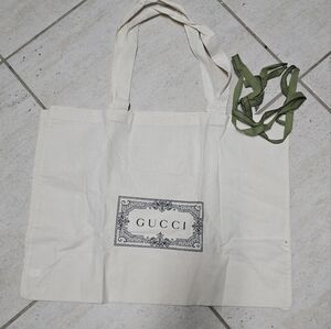 Gucci Beige Canvas Tote Bag